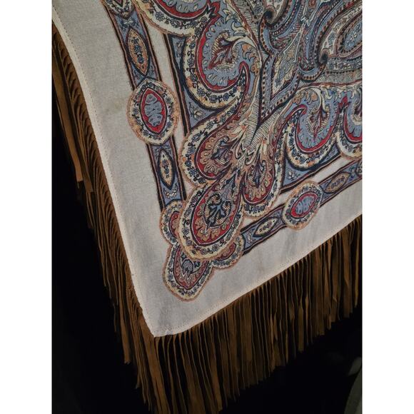 Chico’s Paisley Triangle Poncho, Faux Suede Trim, One Size Fits All - Picture 5 of 8